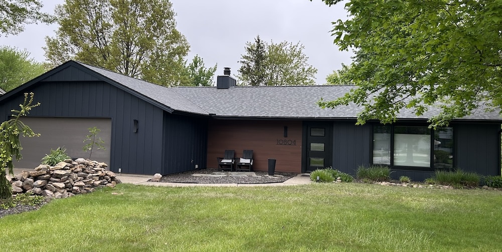 Finished Siding | Renovation